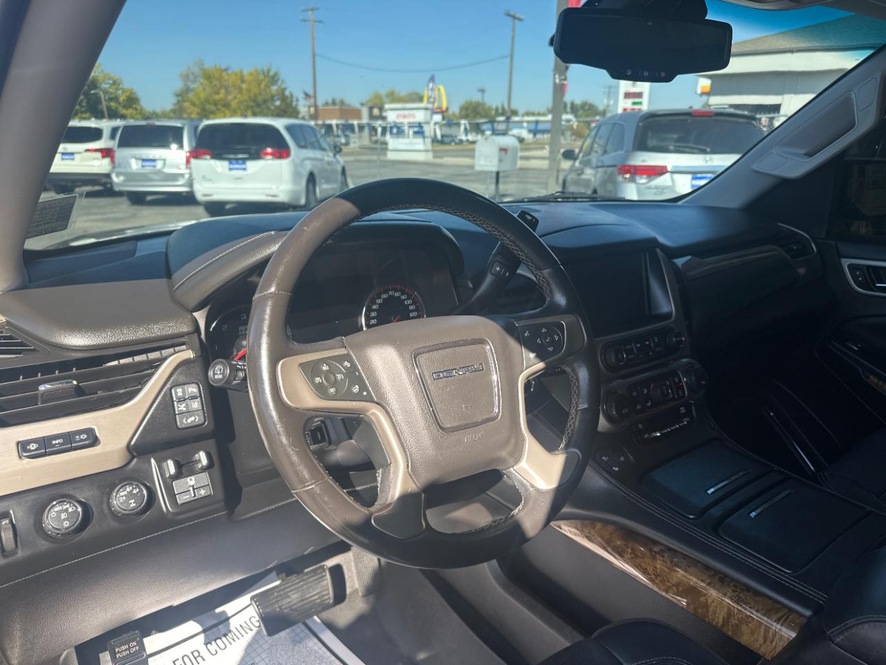 GMC Yukon 4WD 4dr Denali 2015