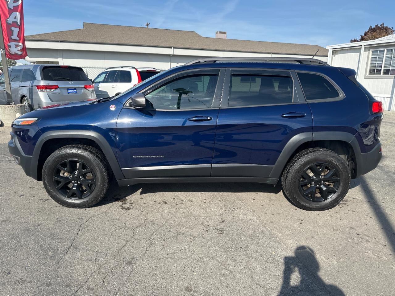 Jeep Cherokee 4WD 4dr Trailhawk 2015