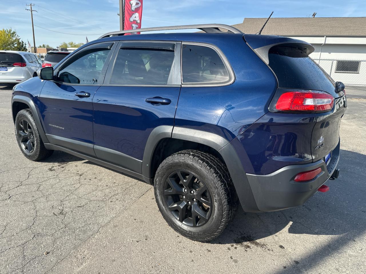 Jeep Cherokee 4WD 4dr Trailhawk 2015