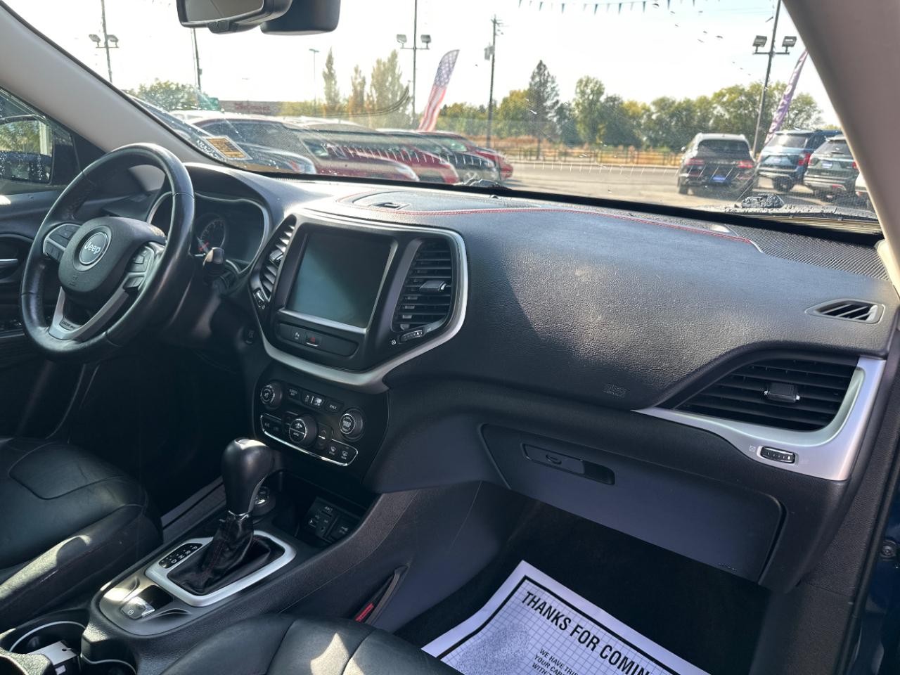 Jeep Cherokee 4WD 4dr Trailhawk 2015