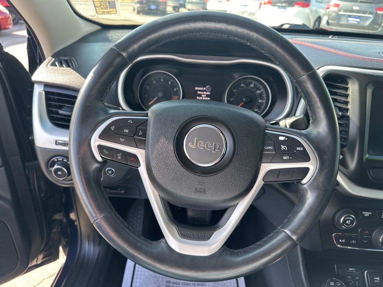 Jeep Cherokee 4WD 4dr Trailhawk 2015