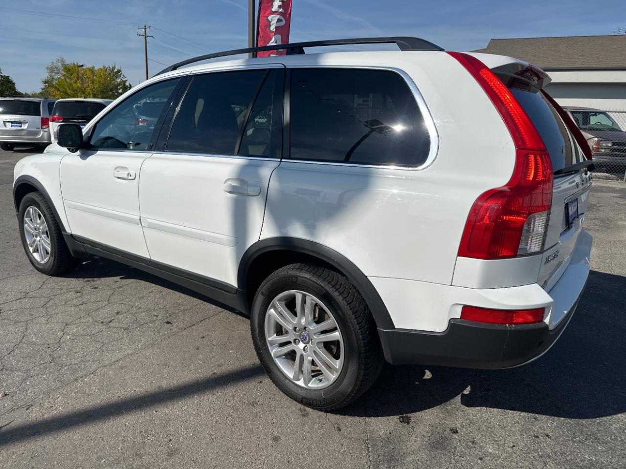 Volvo XC90 AWD 4dr I6 2010