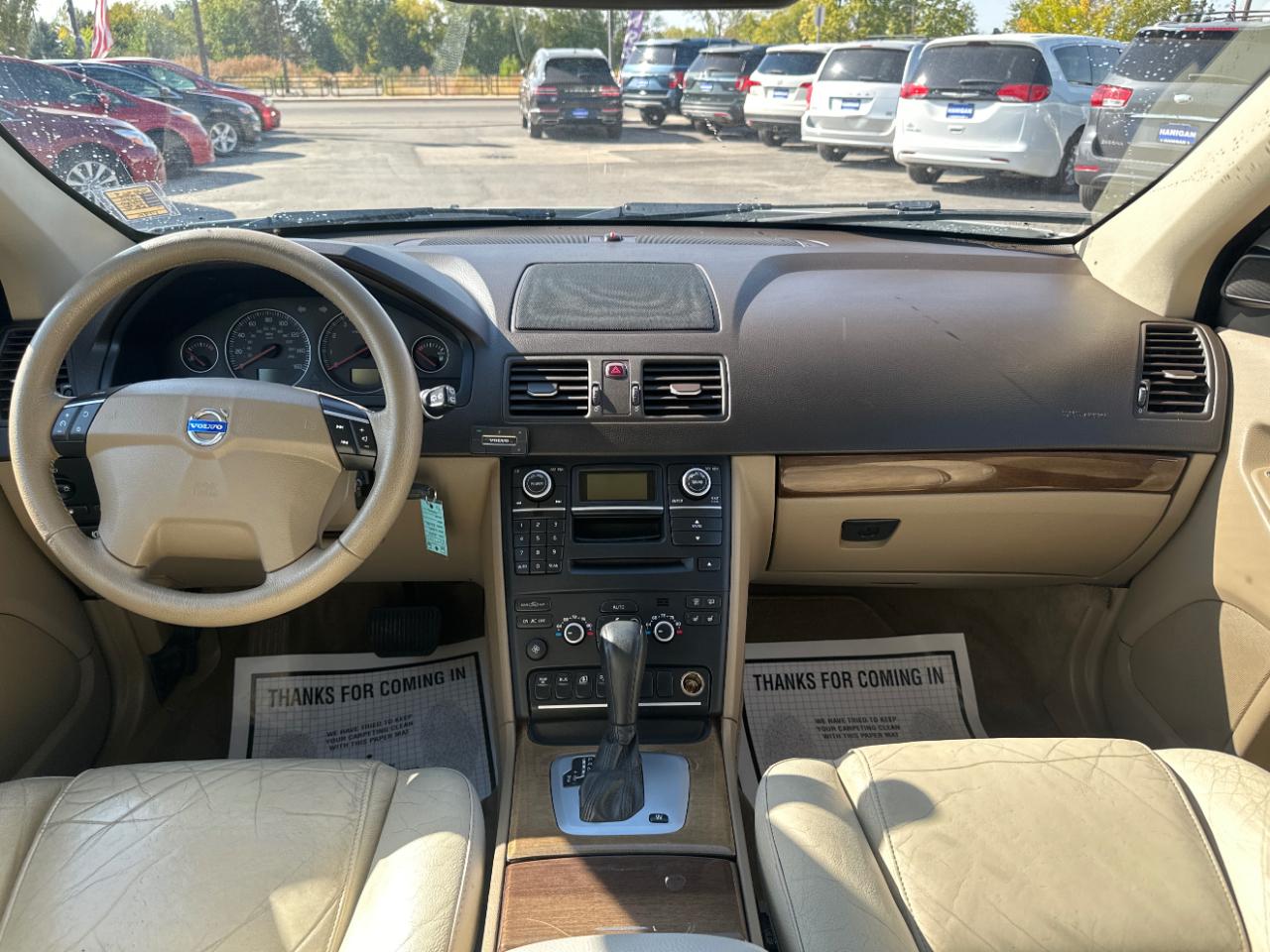 Volvo XC90 AWD 4dr I6 2010