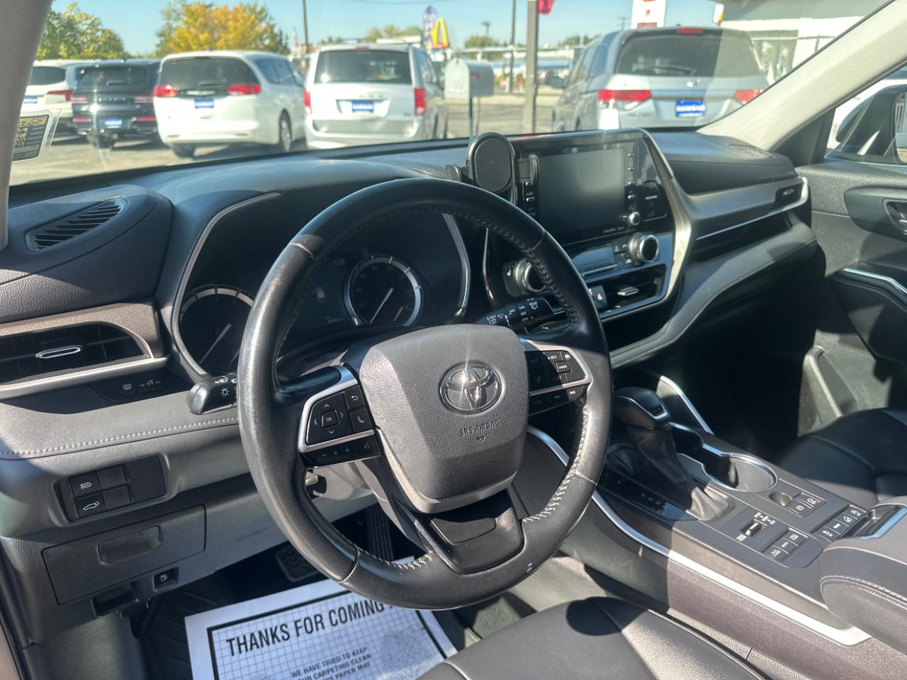Toyota Highlander XLE AWD (Natl) 2022