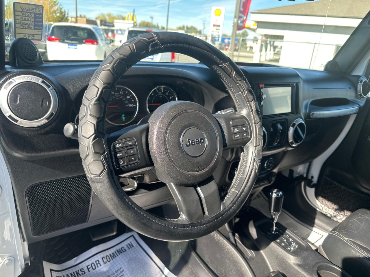 Jeep Wrangler Unlimited 4WD 4dr Sahara 2014
