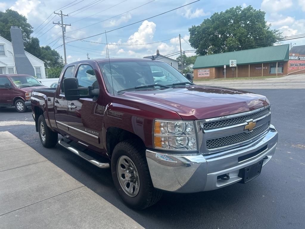 Chevrolet Silverado 1500 LS Extended Cab 4WD 2013