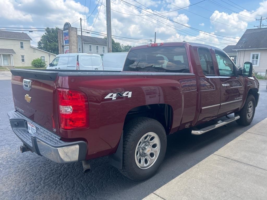 Chevrolet Silverado 1500 LS Extended Cab 4WD 2013