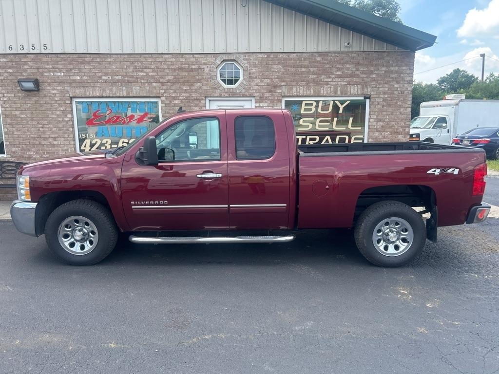Chevrolet Silverado 1500 LS Extended Cab 4WD 2013