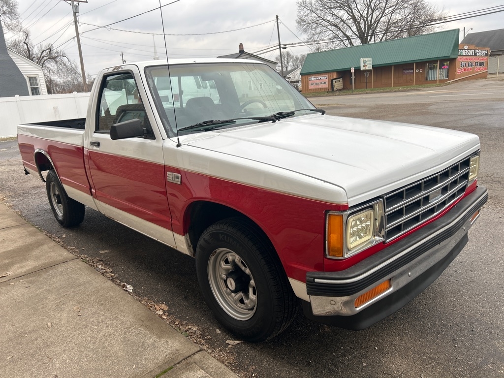 Chevrolet S10 Pickup EL Reg. Cab Short Bed 2WD 1989