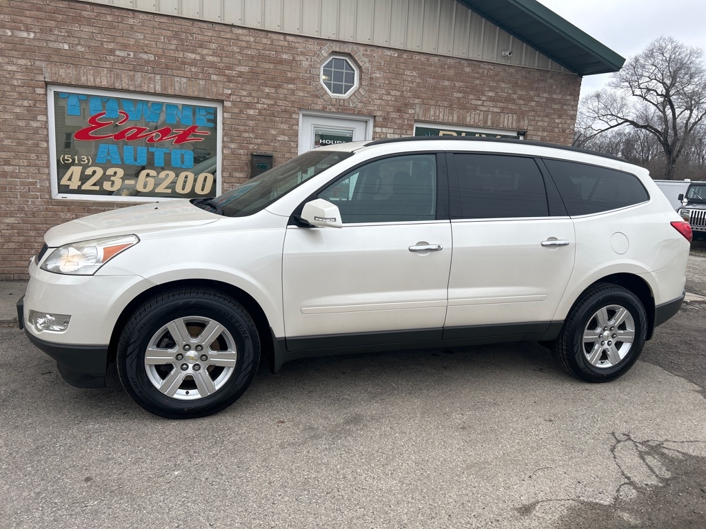 Chevrolet Traverse 2LT FWD 2011