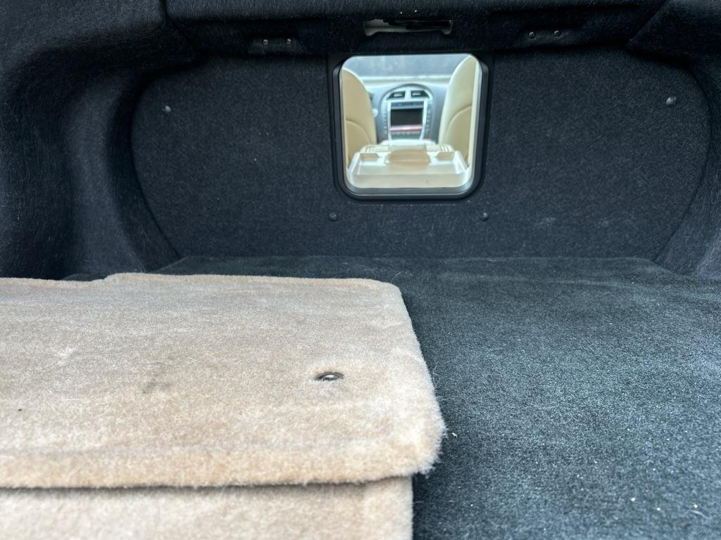 Lexus ES 350 Sedan 2012