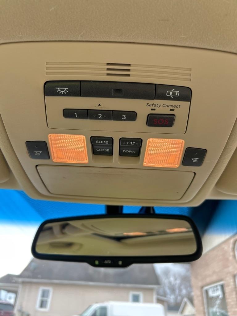 Lexus ES 350 Sedan 2012