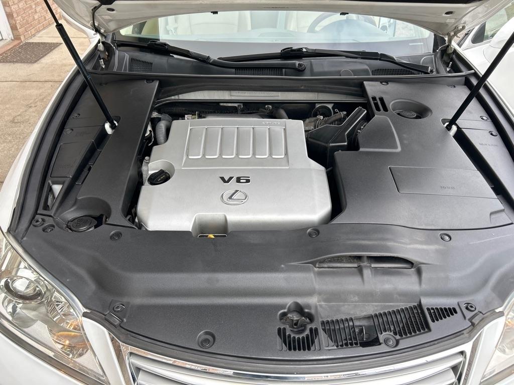 Lexus ES 350 Sedan 2012