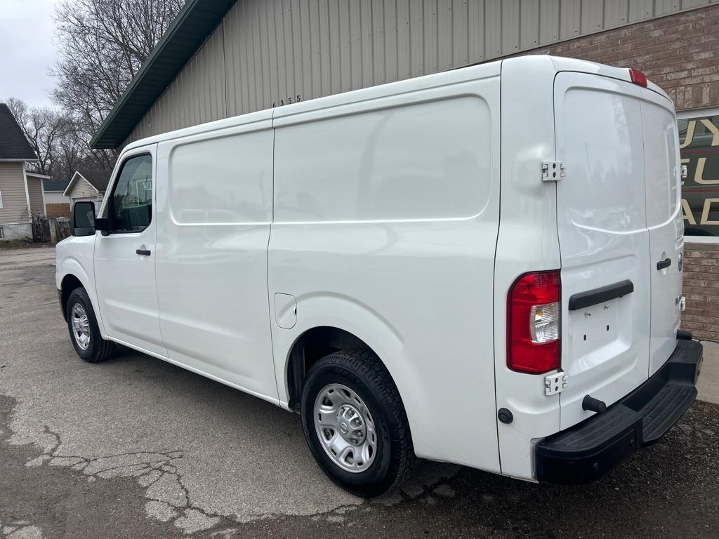 Nissan NV Cargo 1500 S 2018