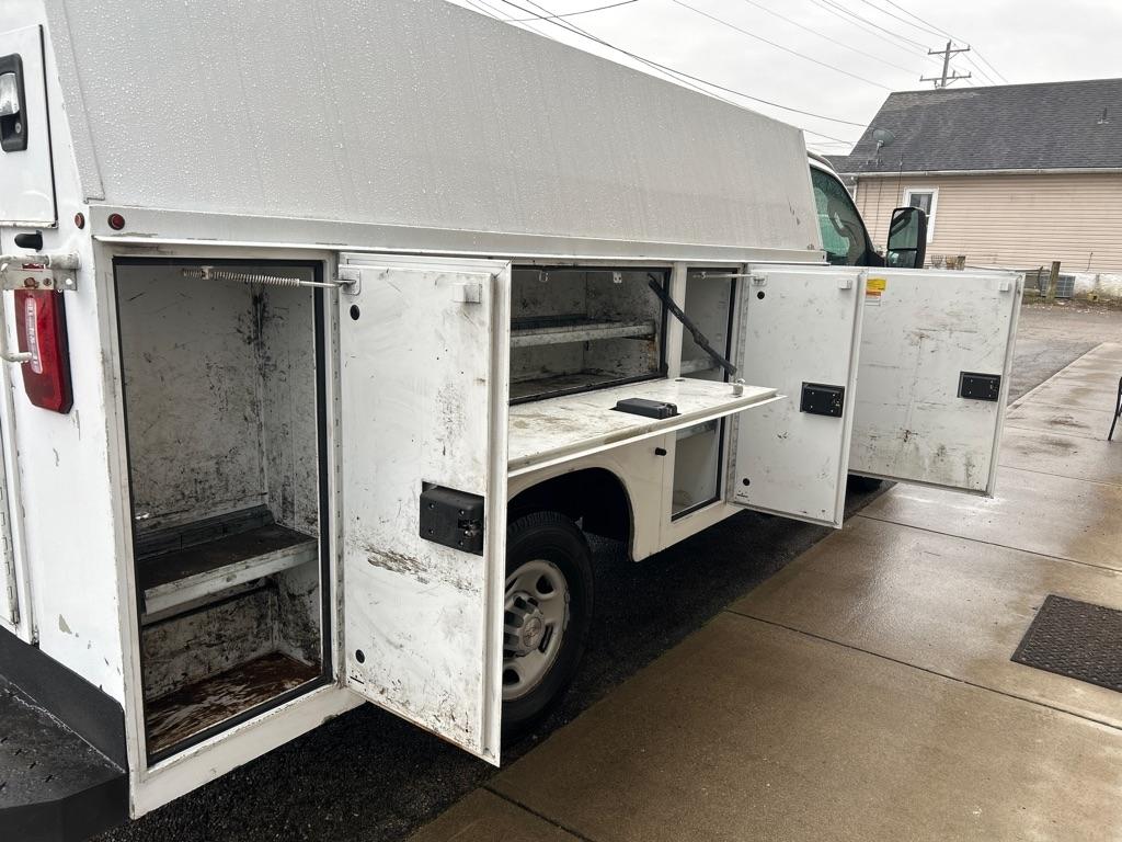 Chevrolet Express G3500 139" 2019