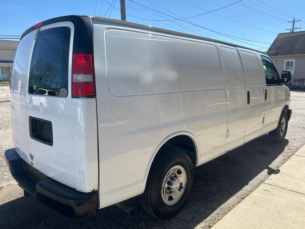 Chevrolet Express 3500 Cargo Extended 2021