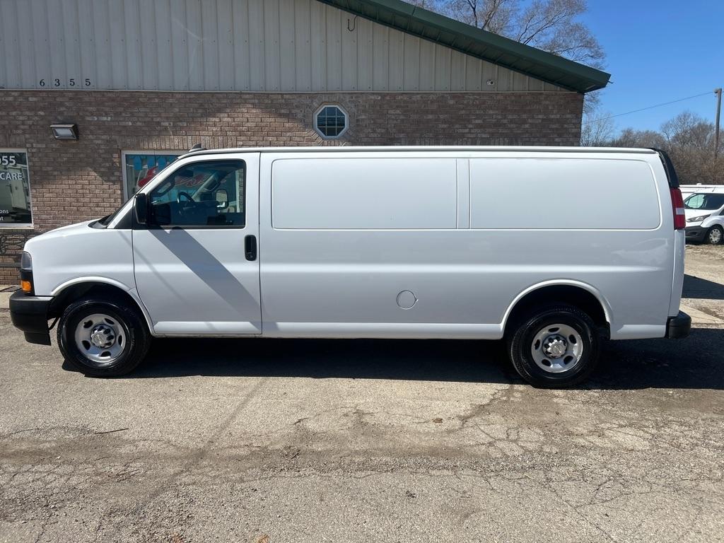 Chevrolet Express 3500 Cargo Extended 2021