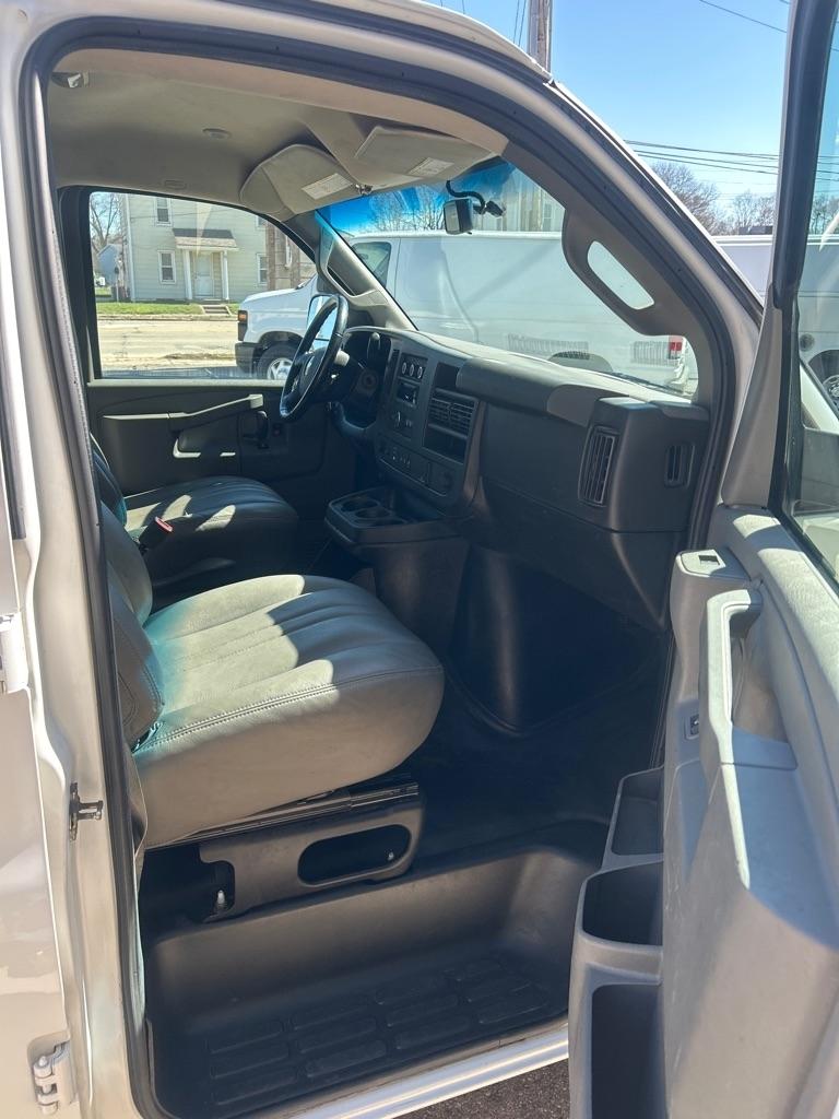Chevrolet Express 3500 Cargo Extended 2021