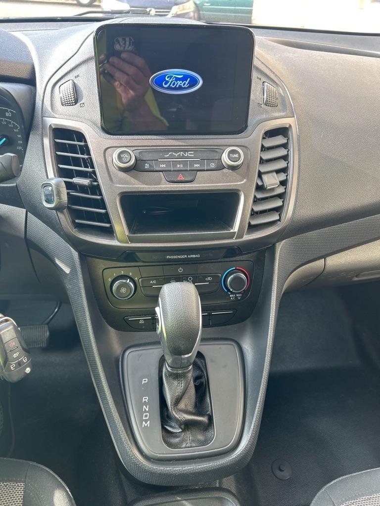 Ford Transit Connect Cargo Van XL LWB 2022