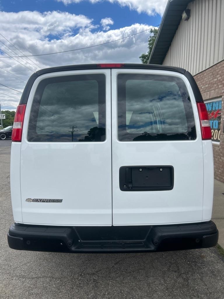 Chevrolet Express 2500 Cargo 2021