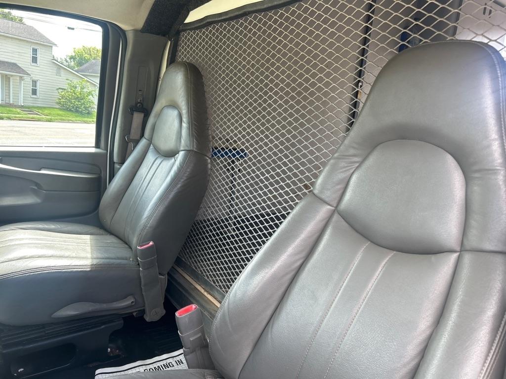 Chevrolet Express G3500 2005