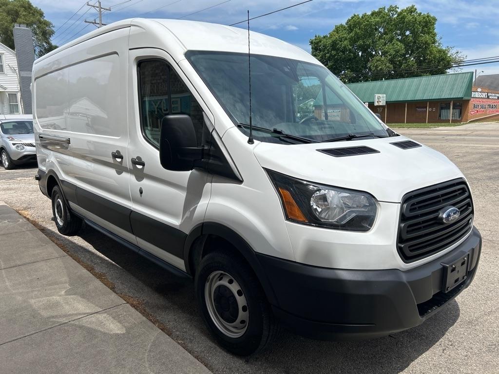 Ford Transit 250 Van Med. Roof w/Sliding Pass. 148-in. WB 2019
