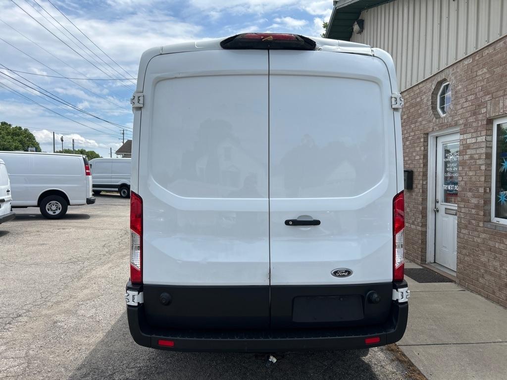 Ford Transit 250 Van Med. Roof w/Sliding Pass. 148-in. WB 2019