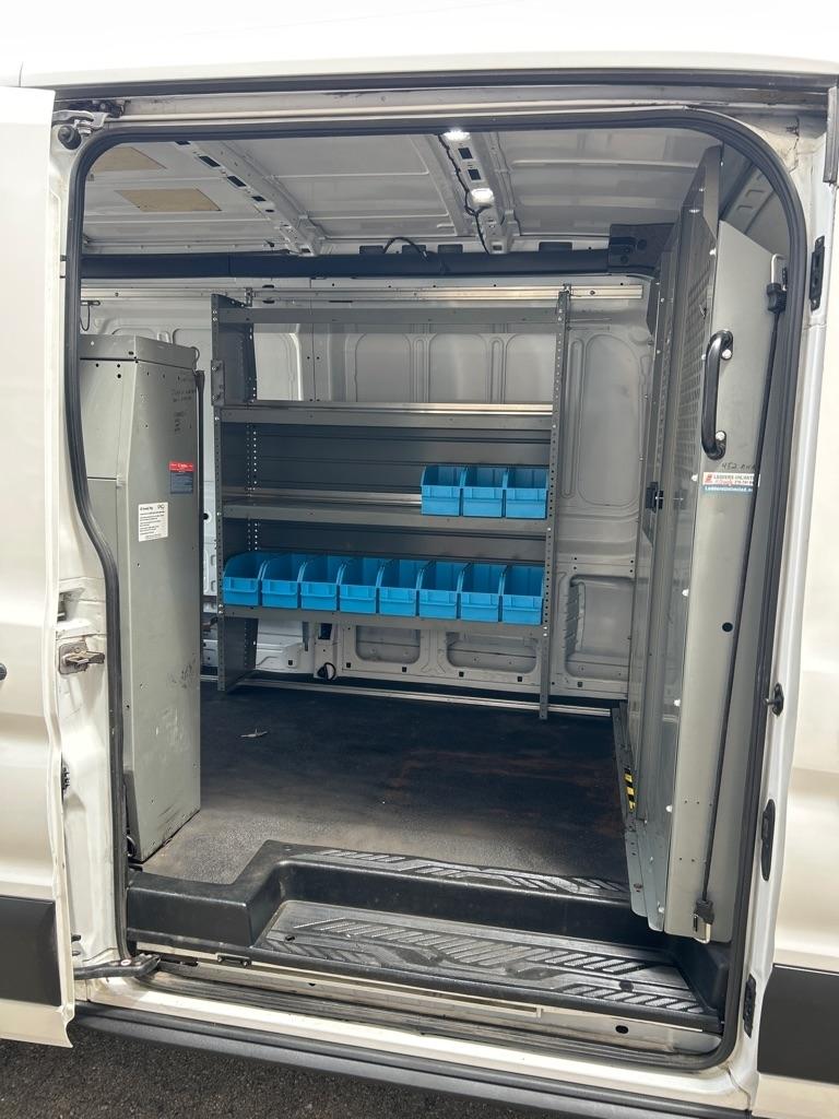 Ford Transit 250 Van Med. Roof w/Sliding Pass. 148-in. WB 2019