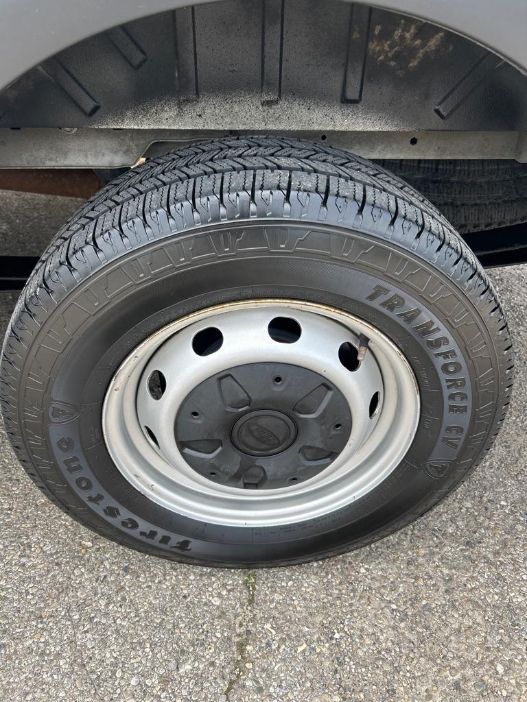 Ford Transit 250 Van Med. Roof w/Sliding Pass. 148-in. WB 2019