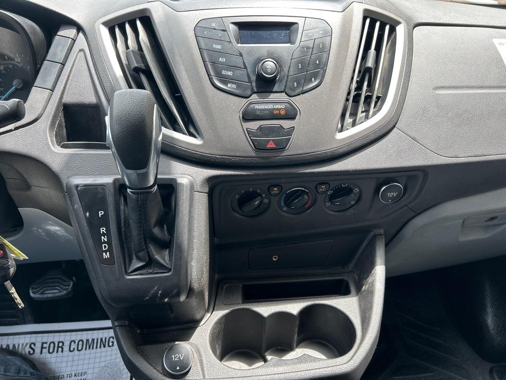 Ford Transit 250 Van Med. Roof w/Sliding Pass. 148-in. WB 2019