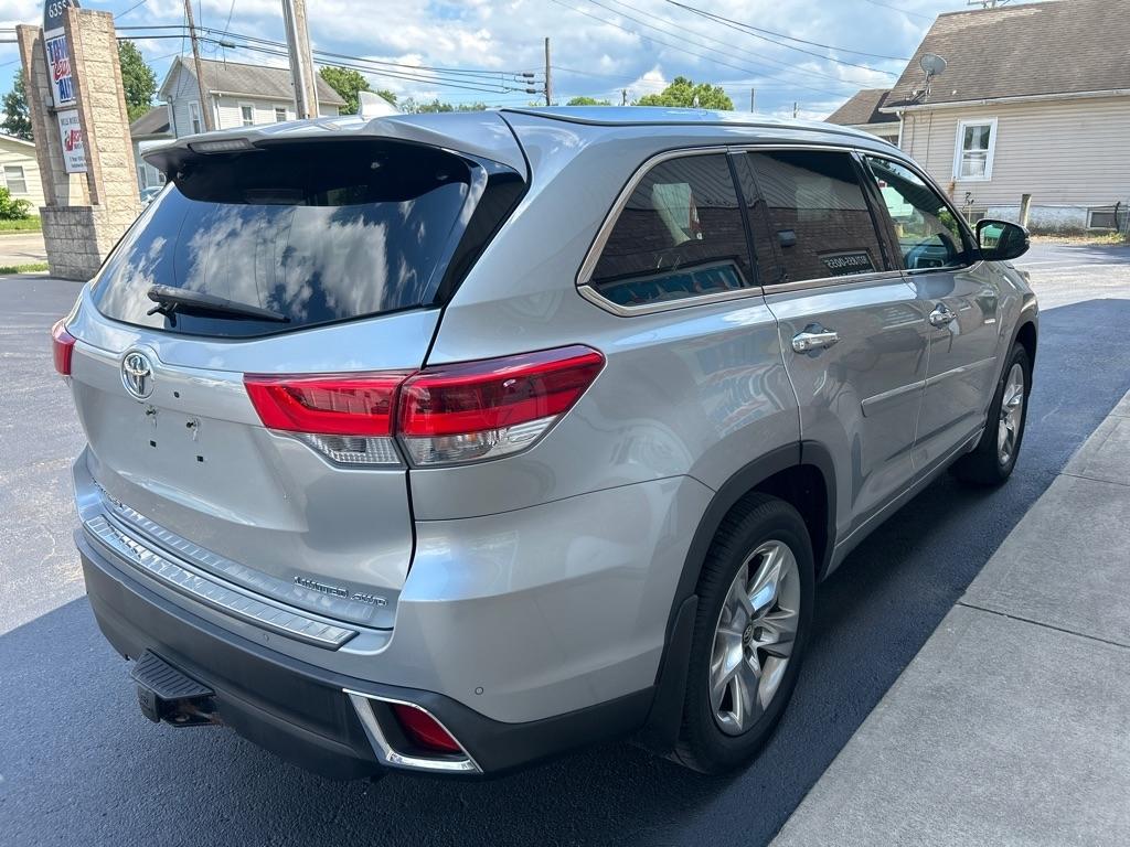 Toyota Highlander Limited AWD V6 2019