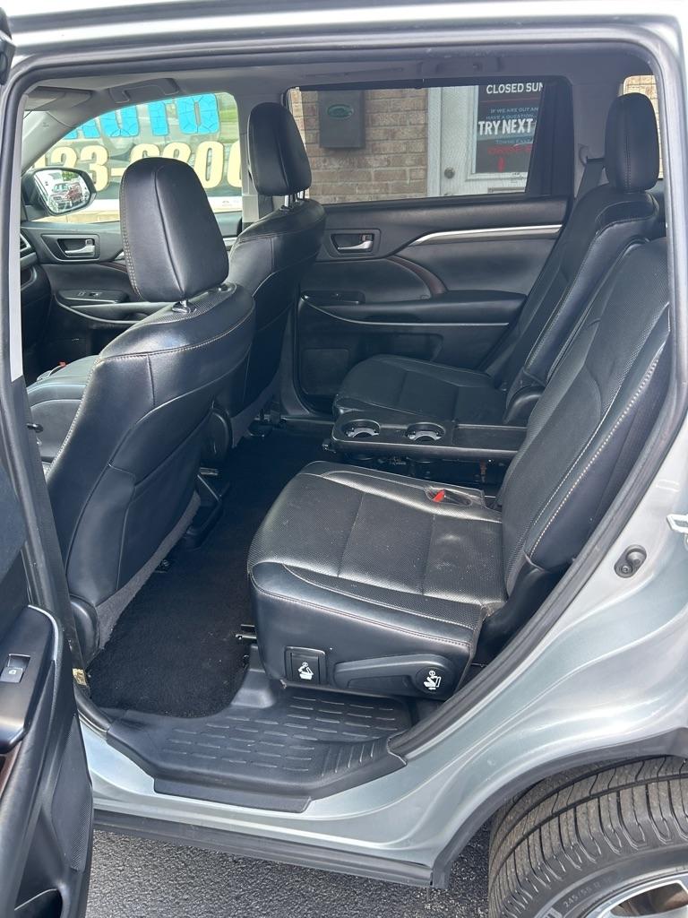 Toyota Highlander Limited AWD V6 2019