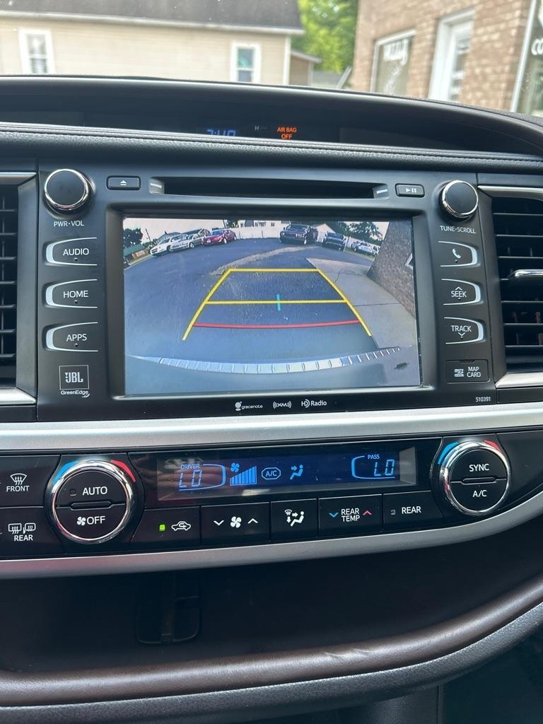 Toyota Highlander Limited AWD V6 2019