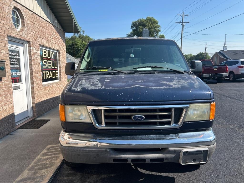 Ford Econoline E-250 Extended 2004