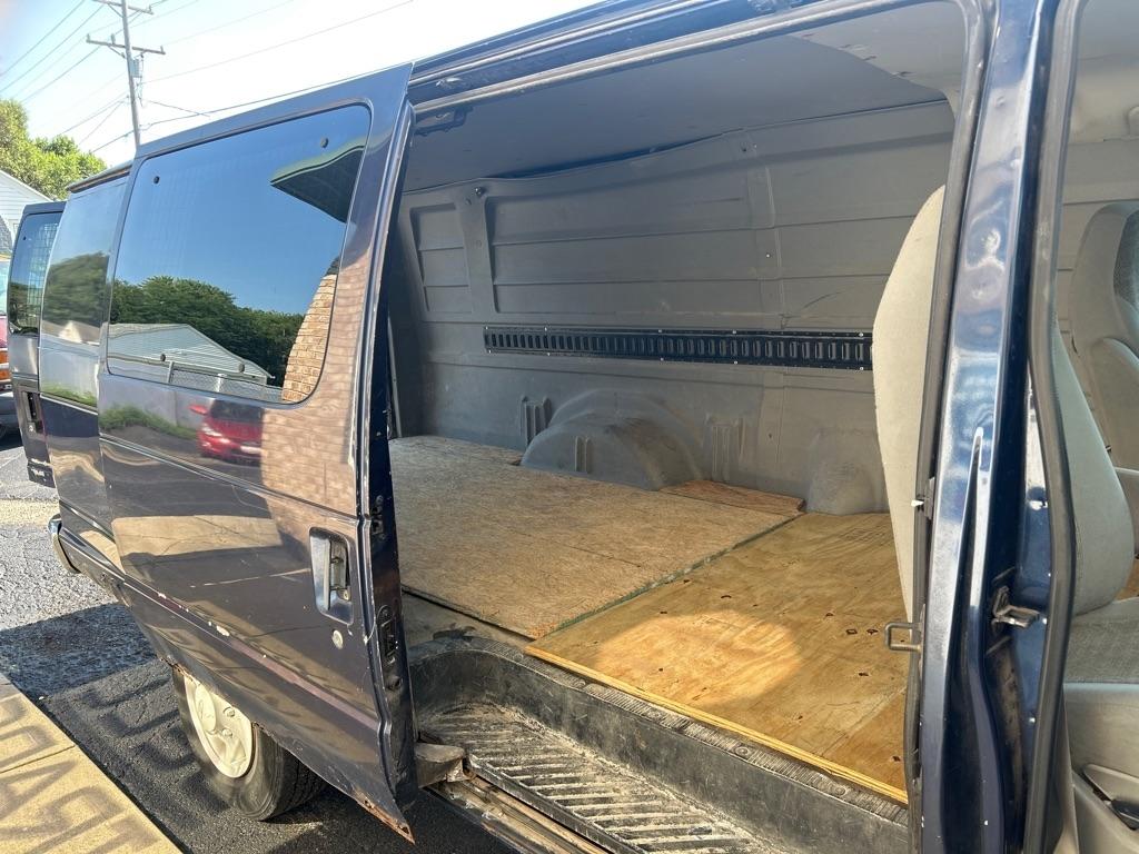 Ford Econoline E-250 Extended 2004