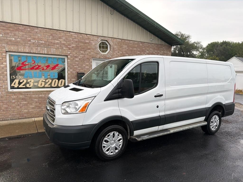 2018 Ford Transit 250 Van Low Roof 60/40 Pass.130-in. WB