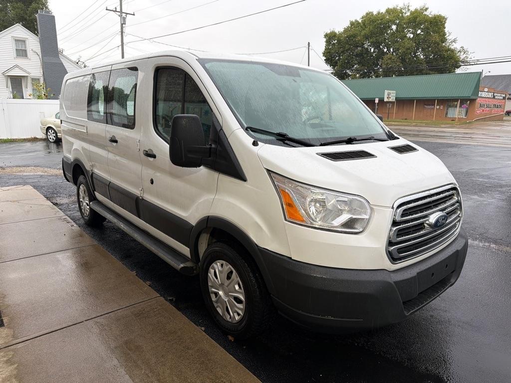 Ford Transit 250 Van Low Roof 60/40 Pass.130-in. WB 2018
