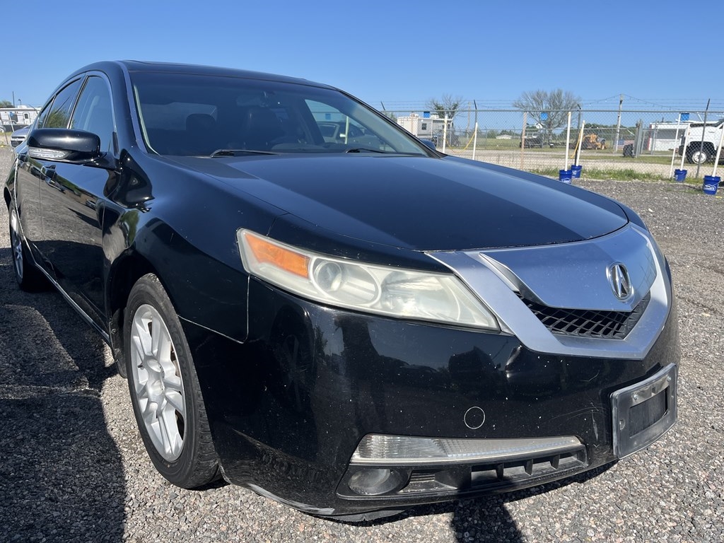 Acura TL 5-Speed AT 2010
