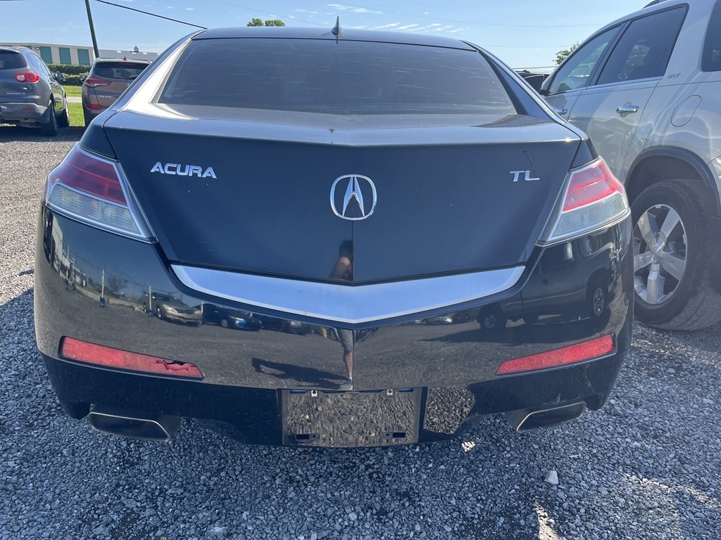 Acura TL 5-Speed AT 2010