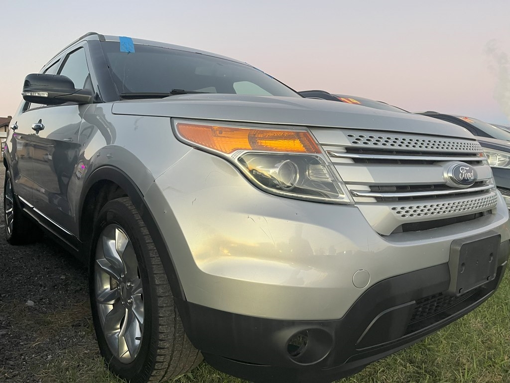 Ford Explorer XLT FWD 2015