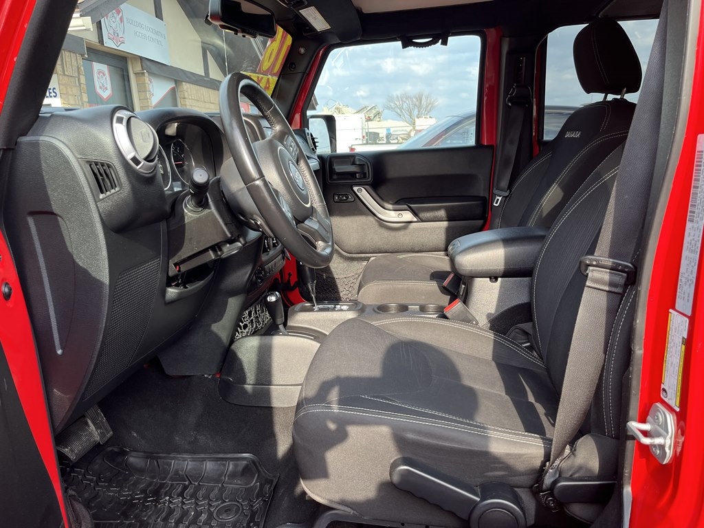 Jeep Wrangler Unlimited Sahara 4WD 2016