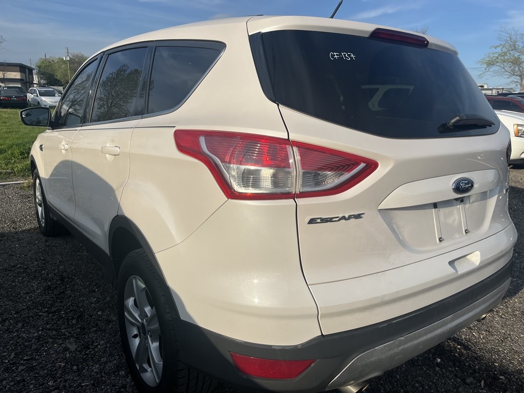 Ford Escape SE FWD 2014