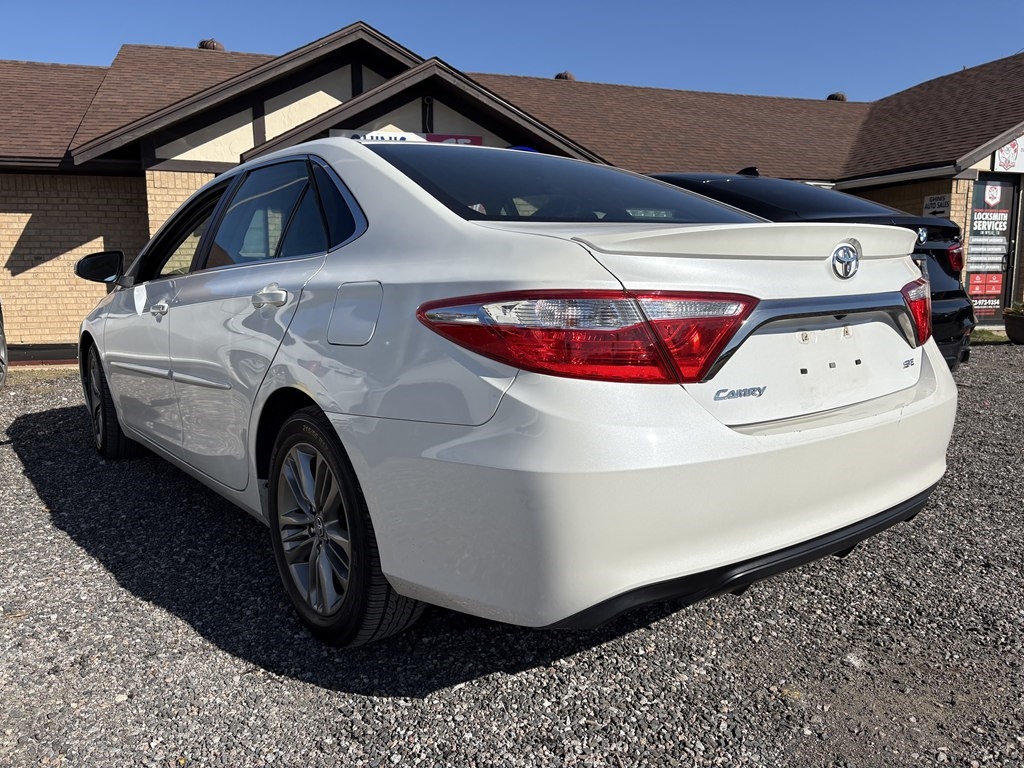 Toyota Camry LE 2016