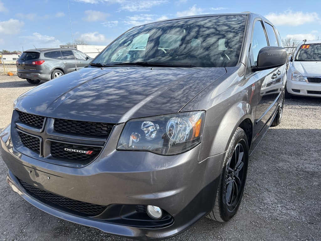 2017 Dodge Grand Caravan GT's photo