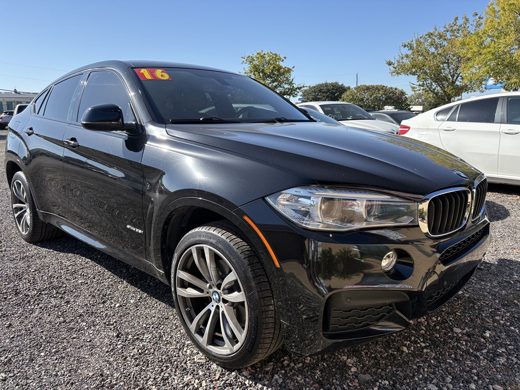 2016 BMW X6 sDrive35i's photo