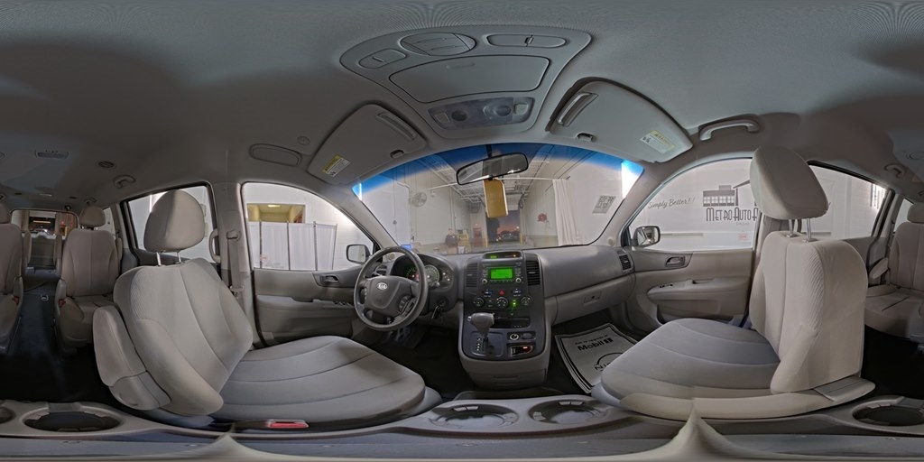 Kia Sedona LX LWB 2011