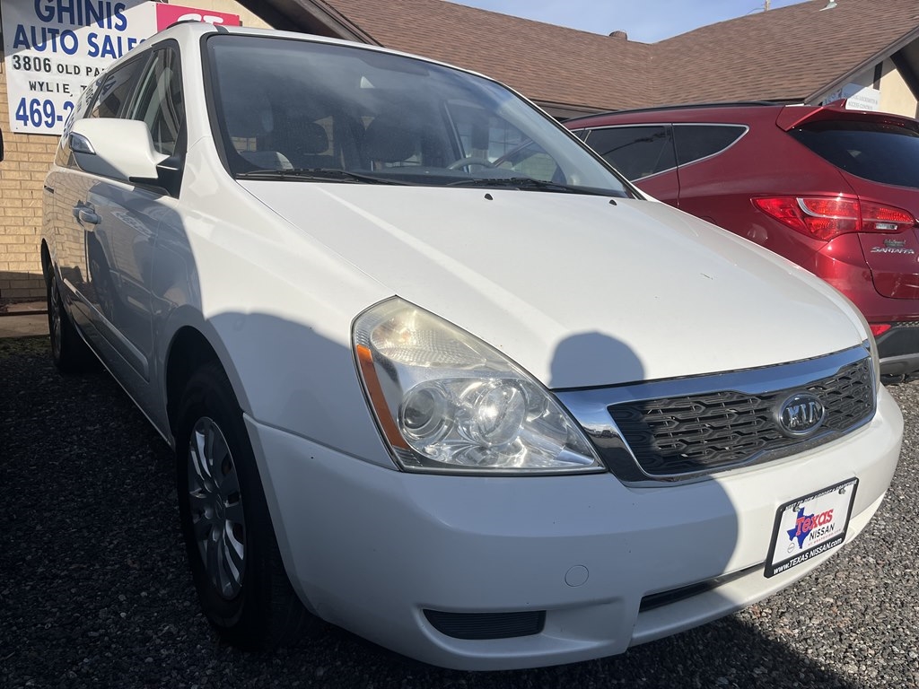 2011 Kia Sedona LX