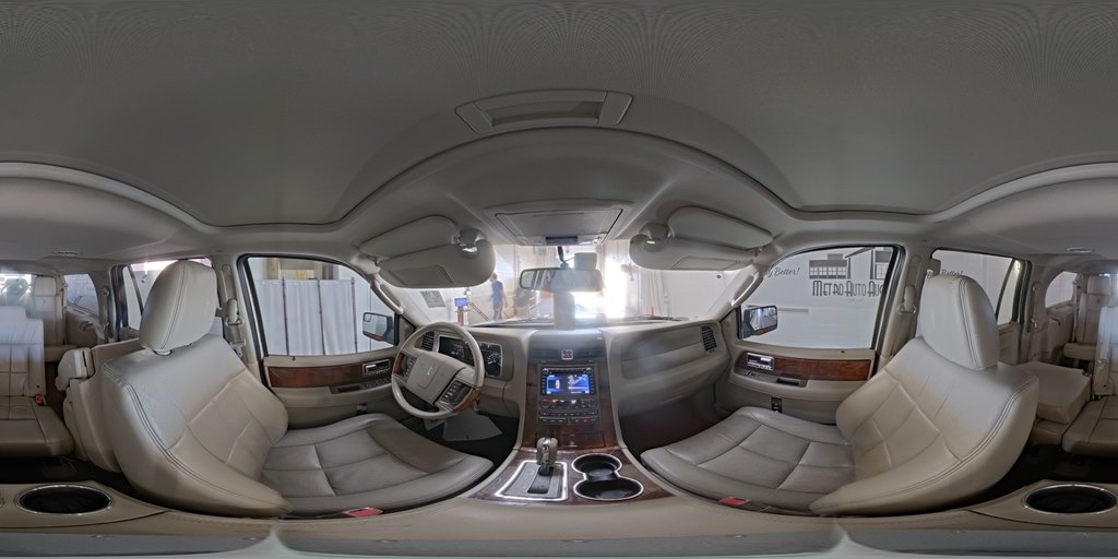 Lincoln Navigator L 2WD 2013