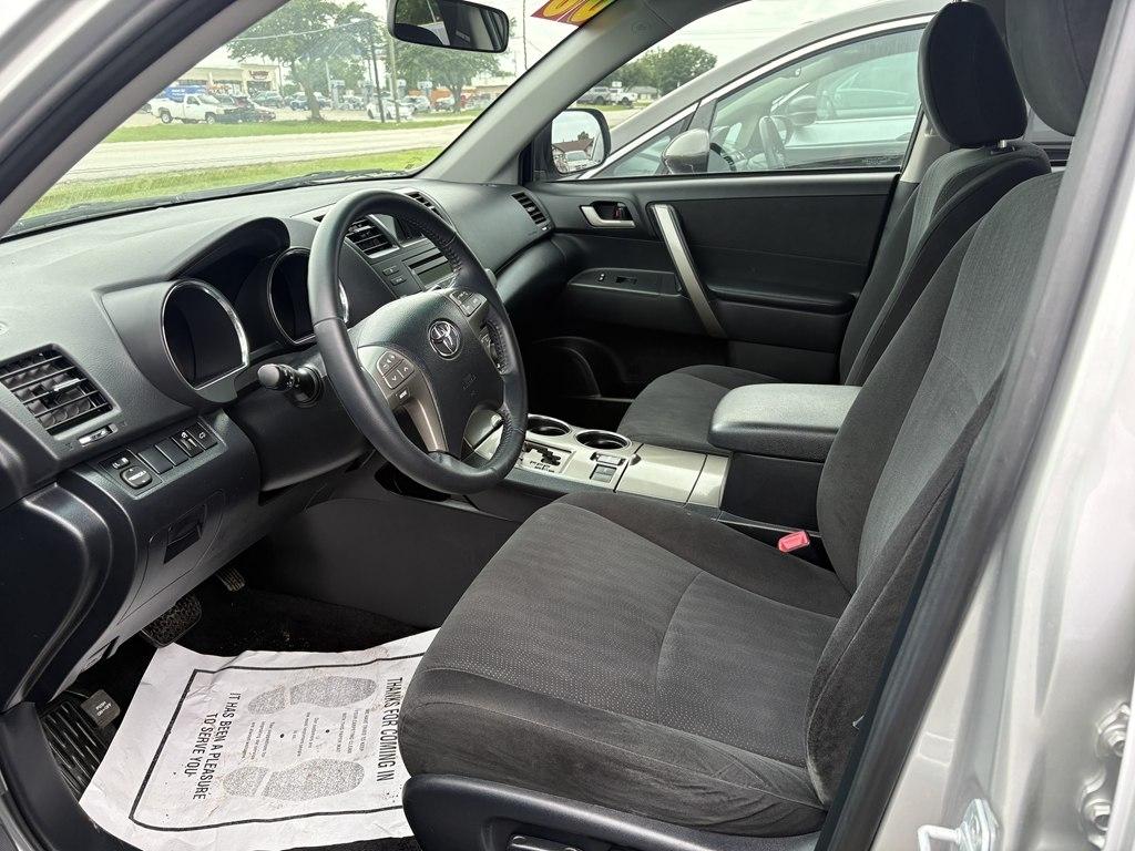 Toyota Highlander Sport 2WD 2008
