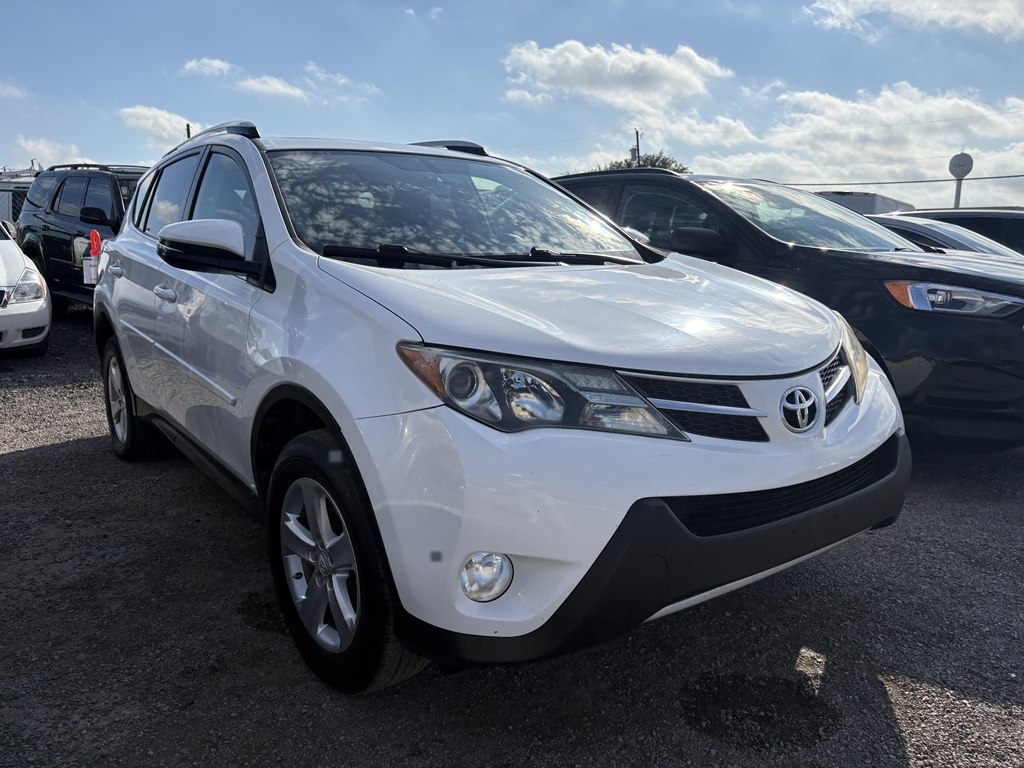 Toyota RAV4 XLE AWD 2013